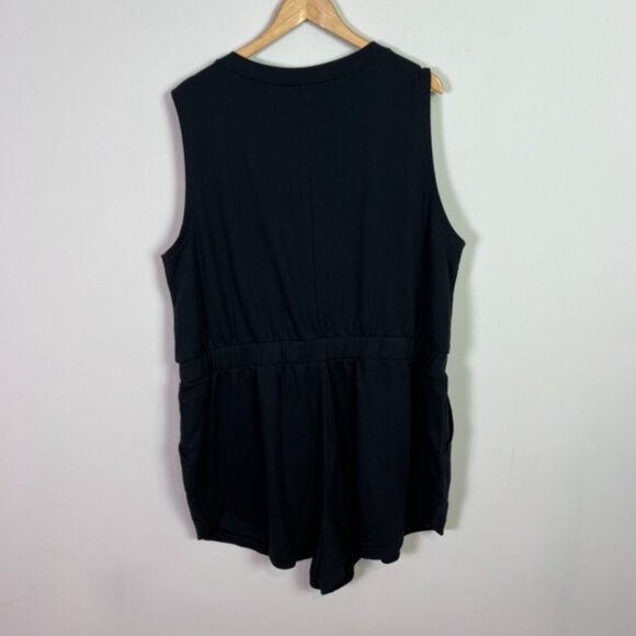 Nike Women’s Black Embroidered Logo Romper New Plus Size 2X - Picture 2 of 7